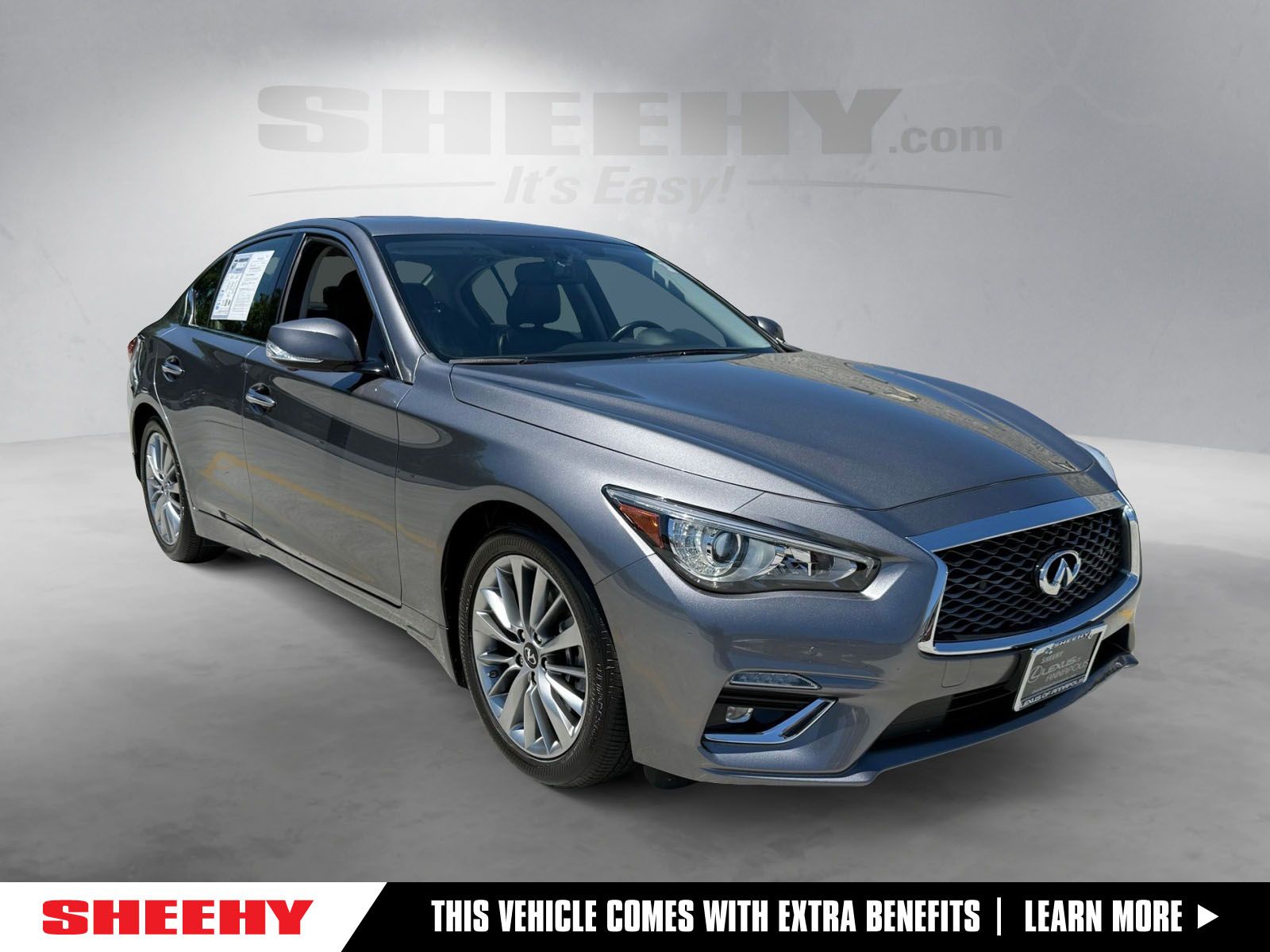 2023 INFINITI Q50 LUXE