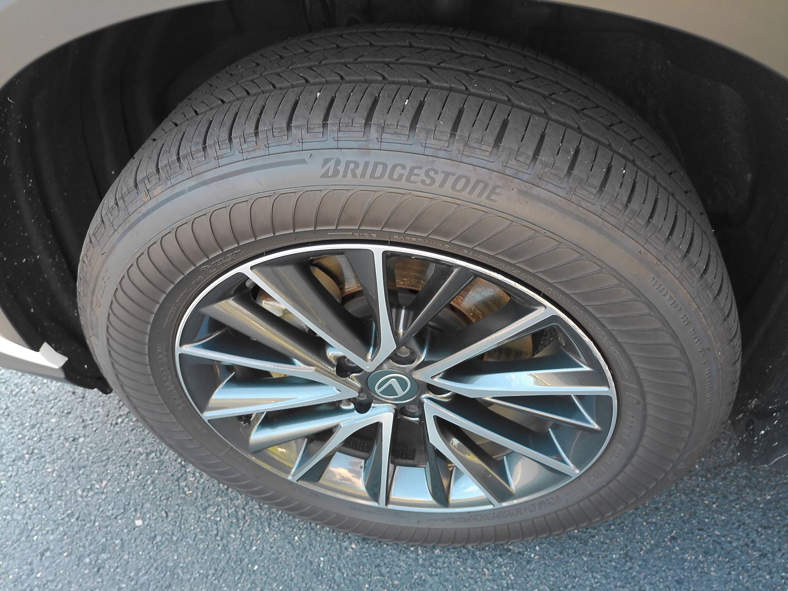 Used 2026 White Lexus 350h Premium image 21