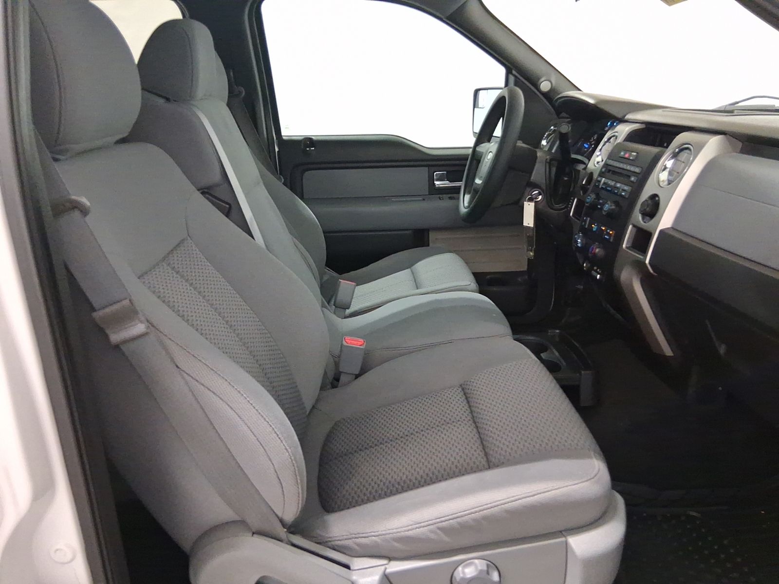 Used Car 2014 Ford F-150  Xlt For Sale Under $15,000 In Austin, Texas
