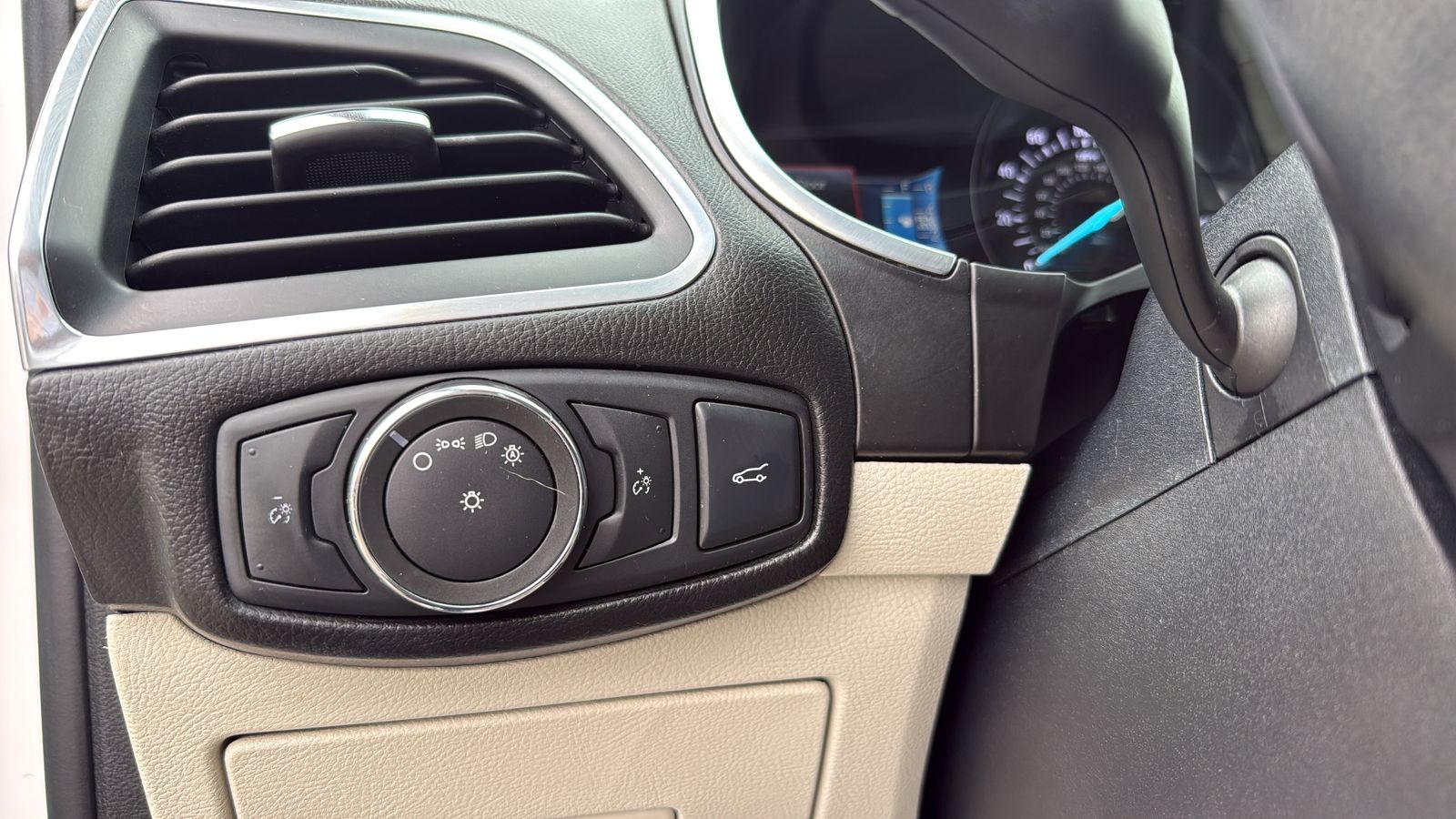 Used Car 2015 Ford Edge  Titanium For Sale Under $12,000 In Austin, Texas