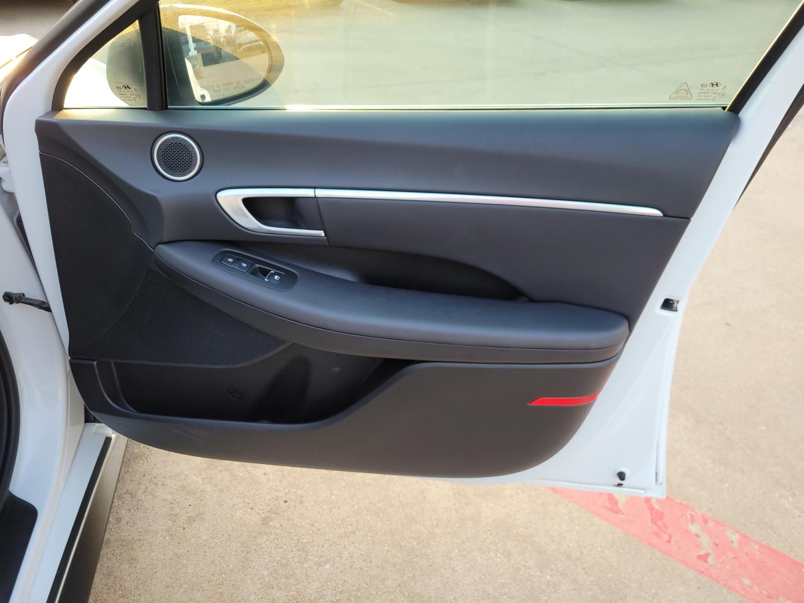 used 2022 Hyundai Sonata Hybrid car, priced at $18,300