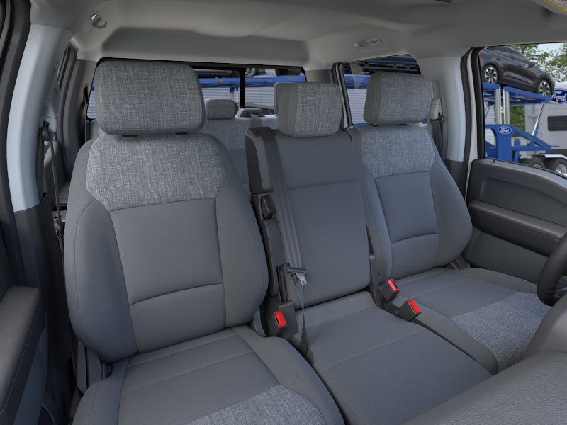 New 2026 Oxford White Ford XLT image 10