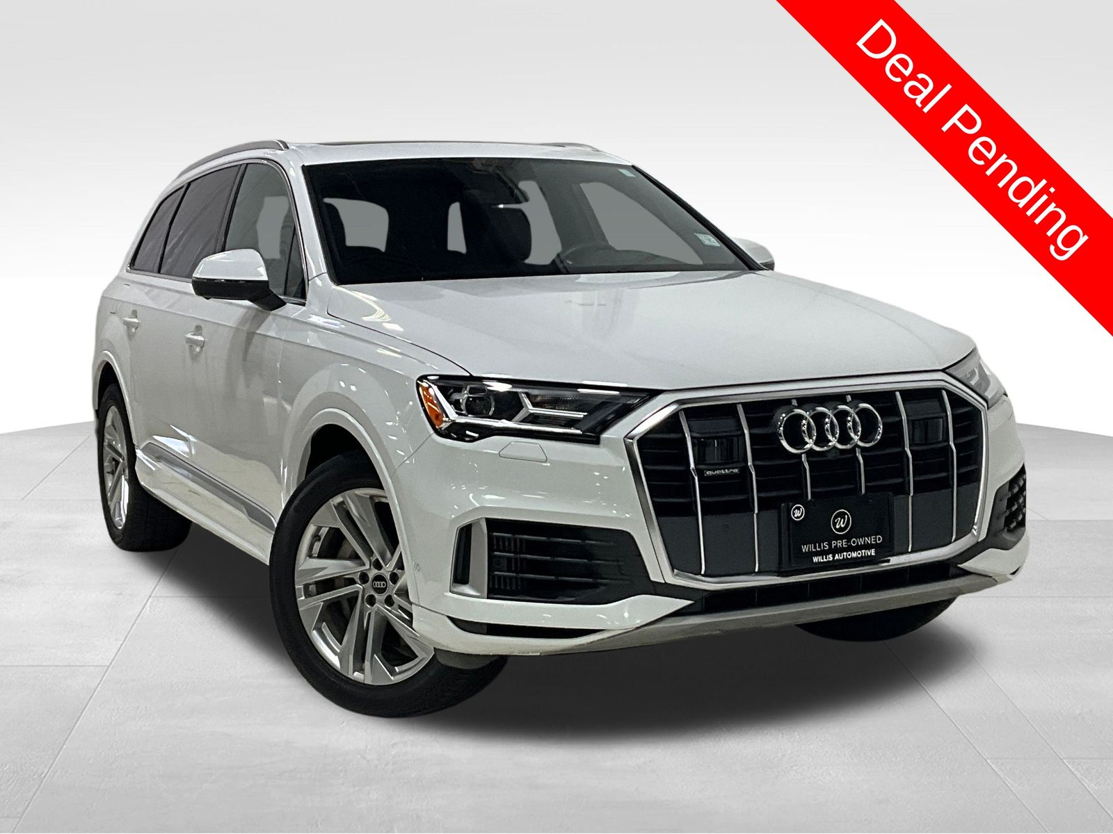 Carrara White 2022 Audi Q7 SUV / Crossover All-Wheel Drive 8-Speed Automatic