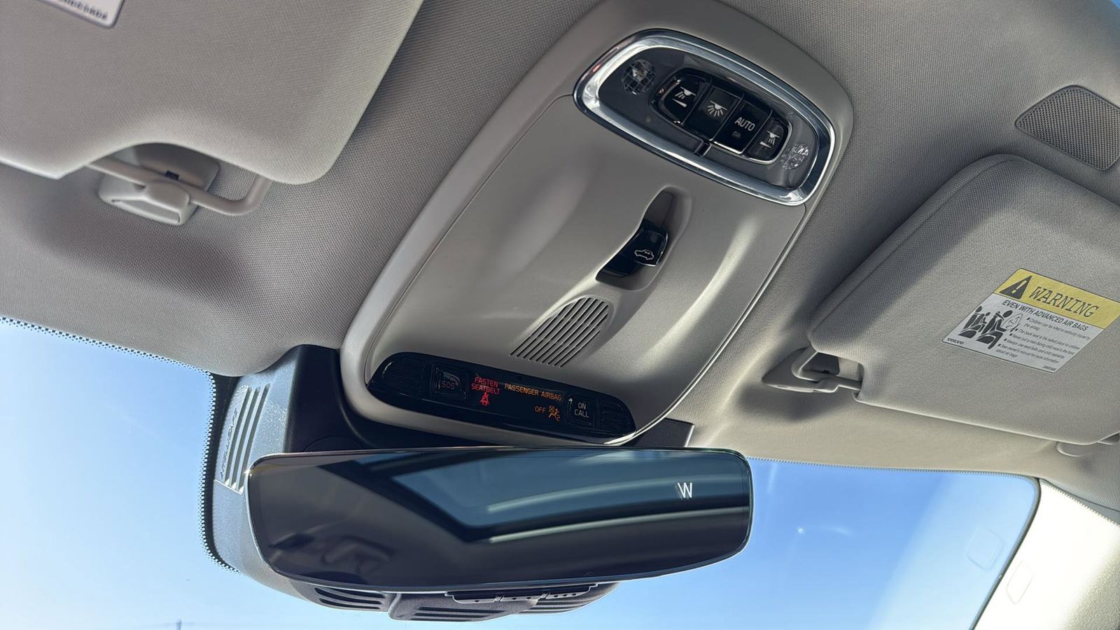 Used Car 2016 Volvo Xc90  T6 Momentum For Sale Under $20,000 In Austin, Texas