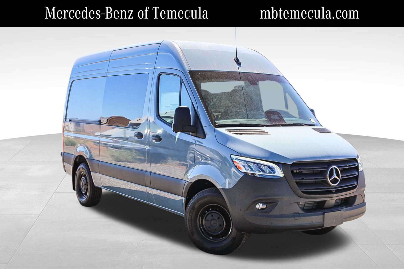 2026 Mercedes-Benz Sprinter 2500 Crew 144 WB