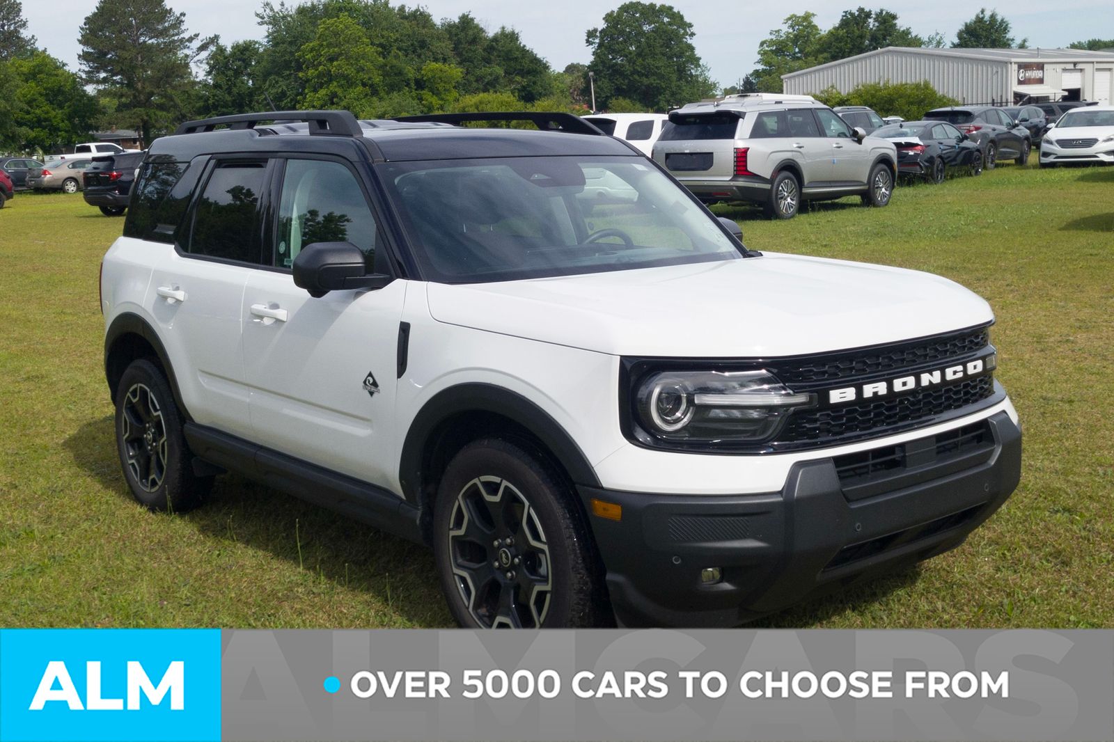 Used 2025 Oxford White Ford Outer Banks image 3