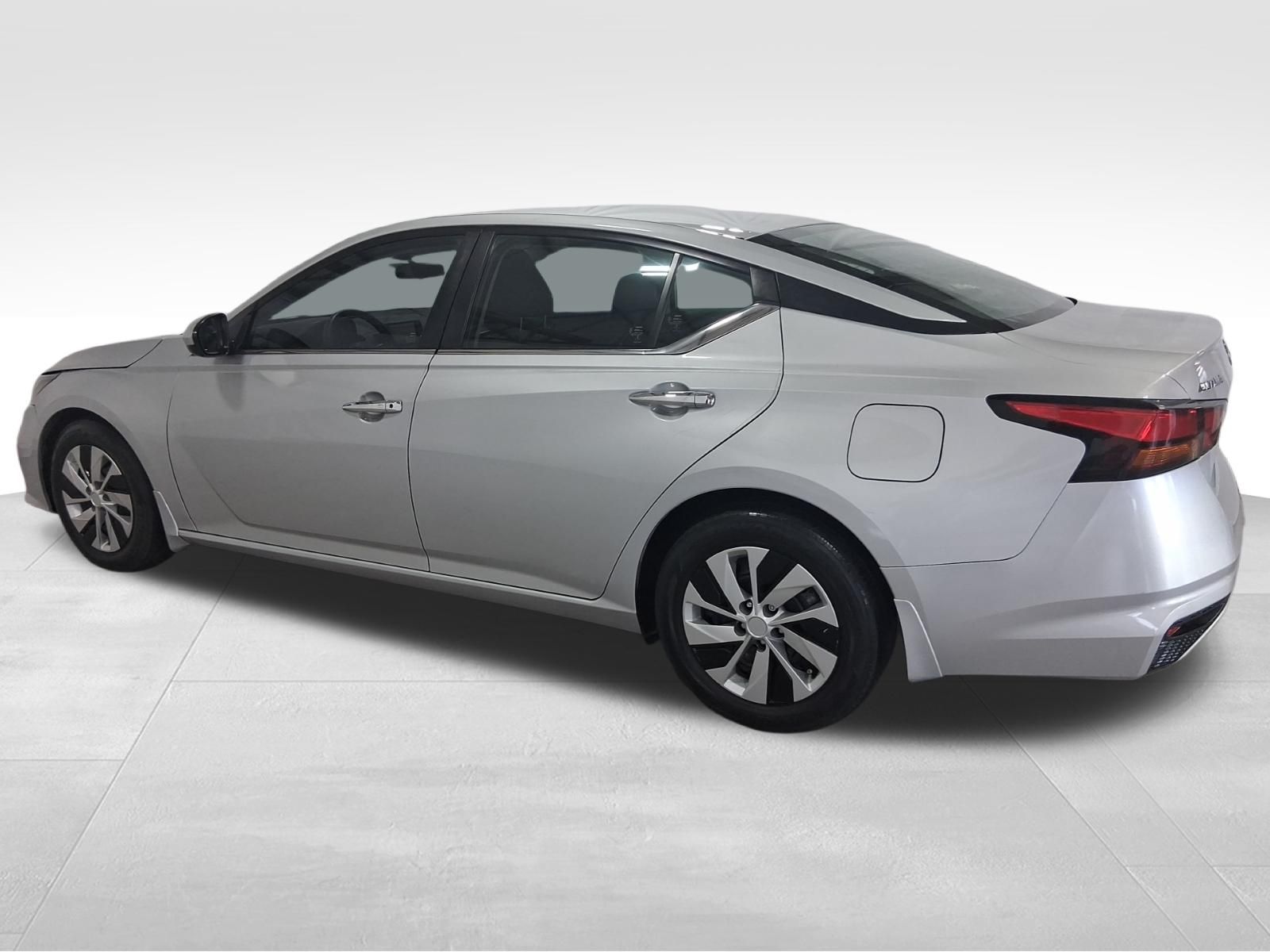 Used Car 2022 Nissan Altima  2.5 S For Sale Under $20,000 In Austin, Texas