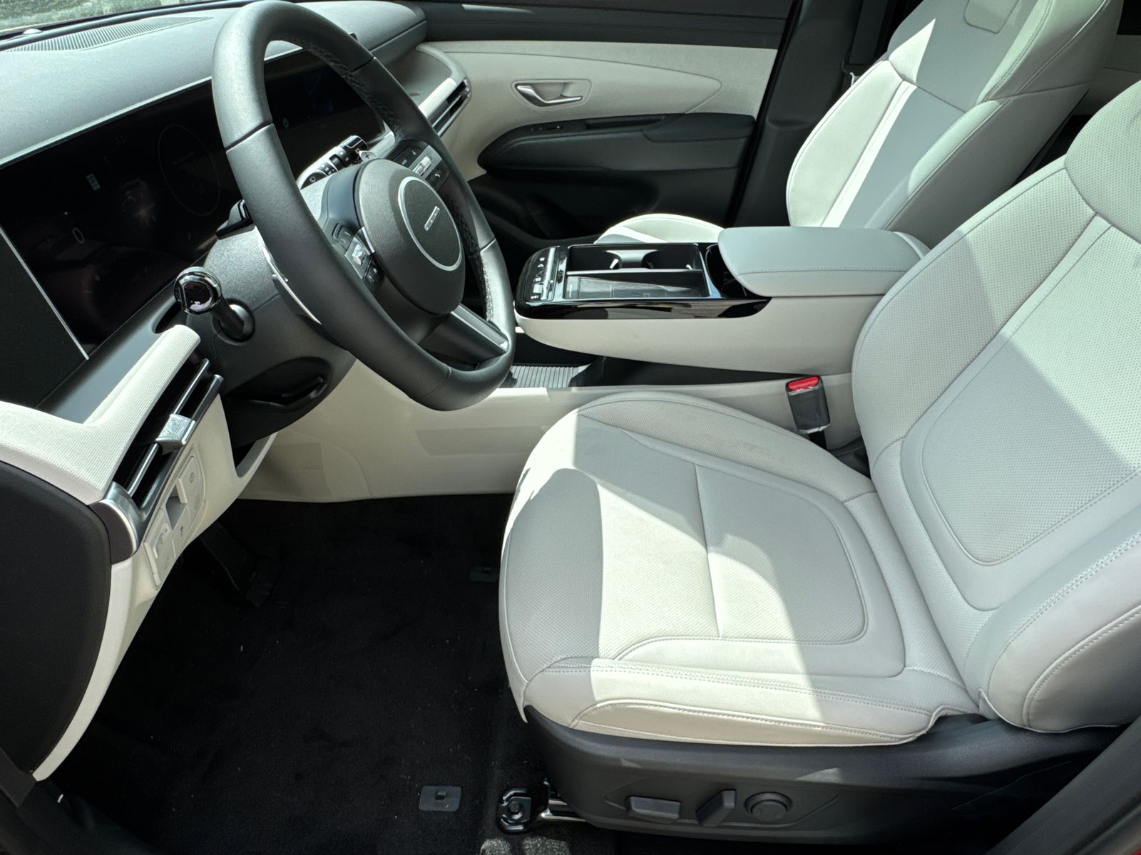 2025 Hyundai Tucson Hybrid SEL Convenience photo 9