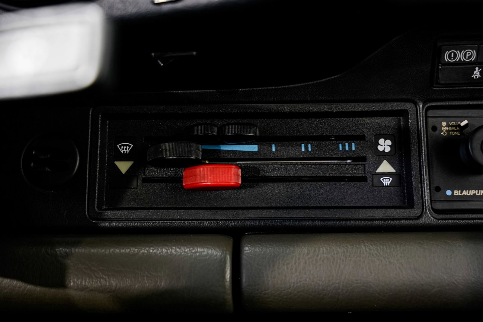 1988 Porsche 911 Carrera — photo 15