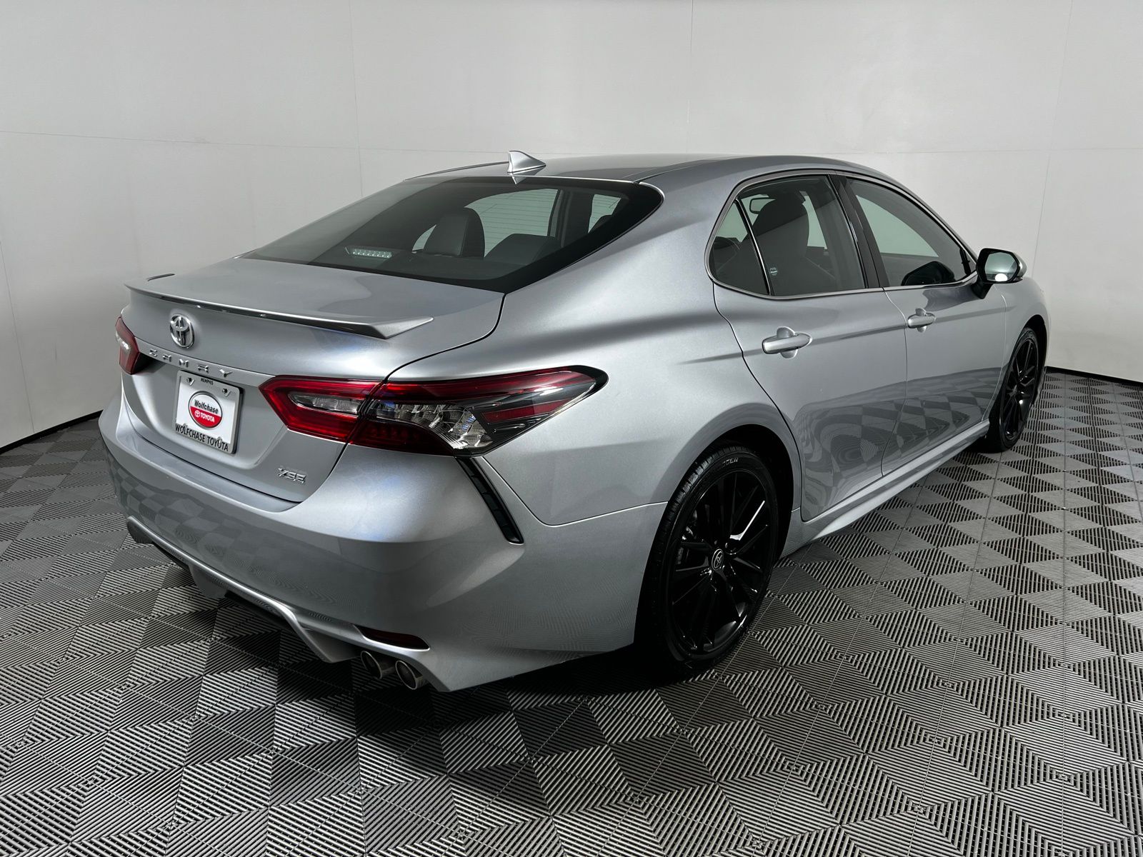 Thumbnail: 2023 Toyota Camry - 5