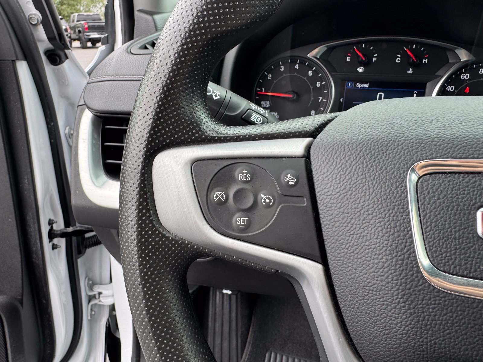 Used 2024 GMC Terrain SUV