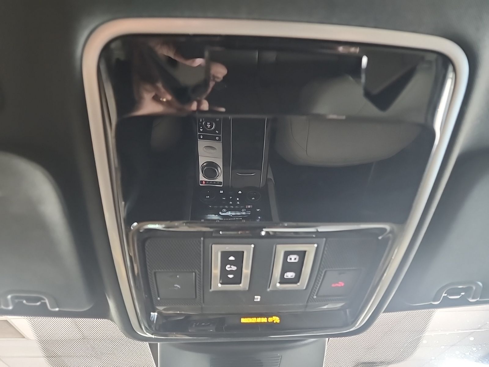 Used 2021 Santorini Black Land Rover Base image 25