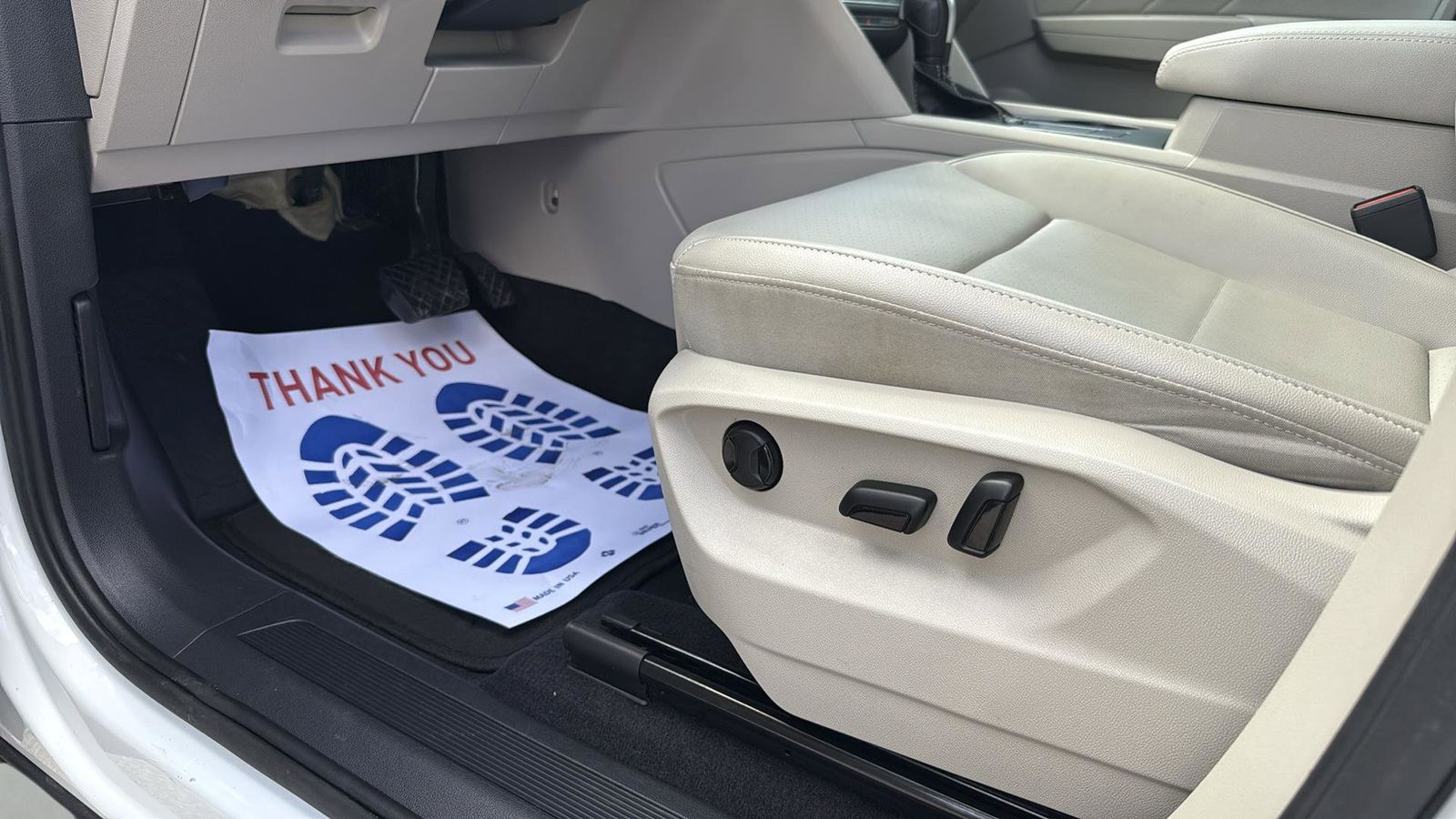 Used Car 2023 Volkswagen Atlas  2.0t Se For Sale Under $25,000 In Austin, Texas