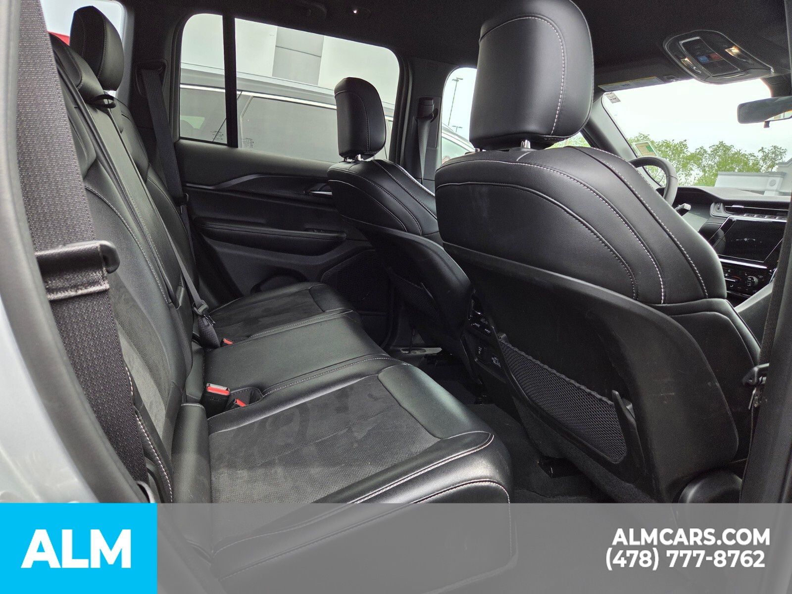 Used 2025 Silver Jeep Altitude image 15