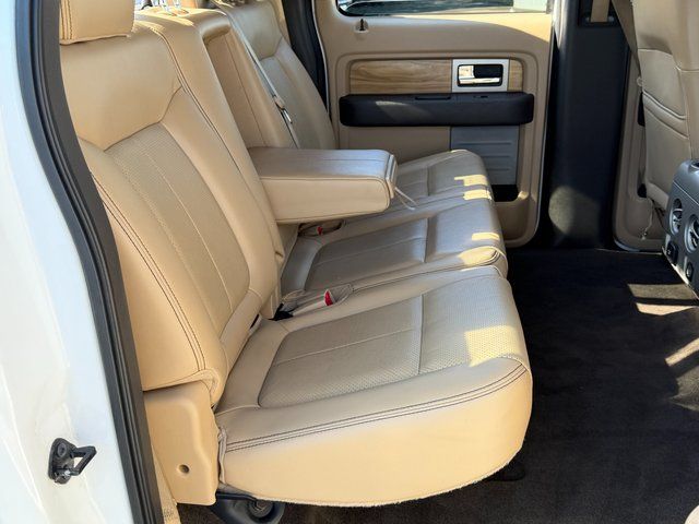 Used 2011 White Ford Lariat image 30