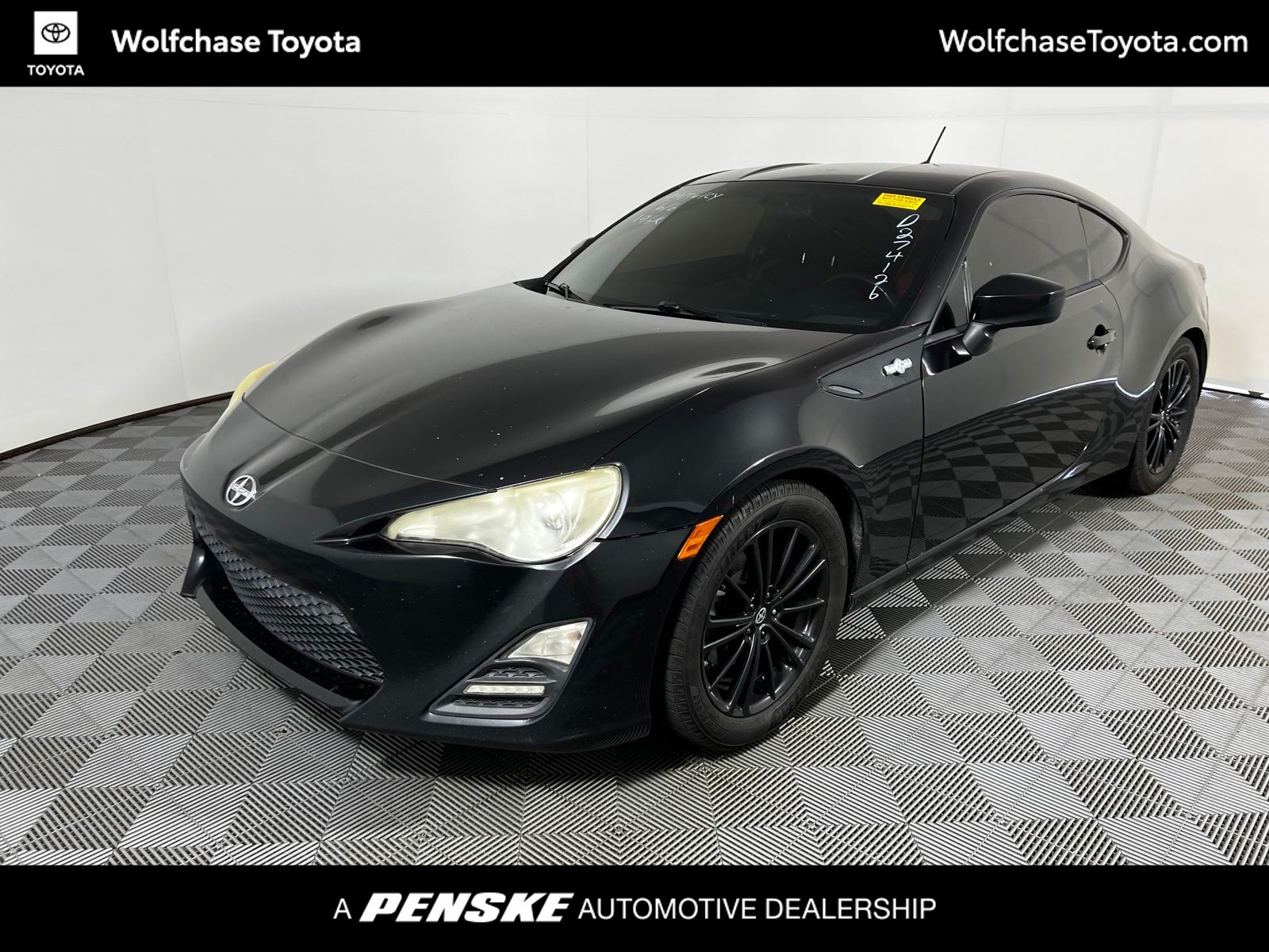 Raven 2013 Scion FR-S Base Coupe Rear-Wheel Drive 6-Speed Automatic