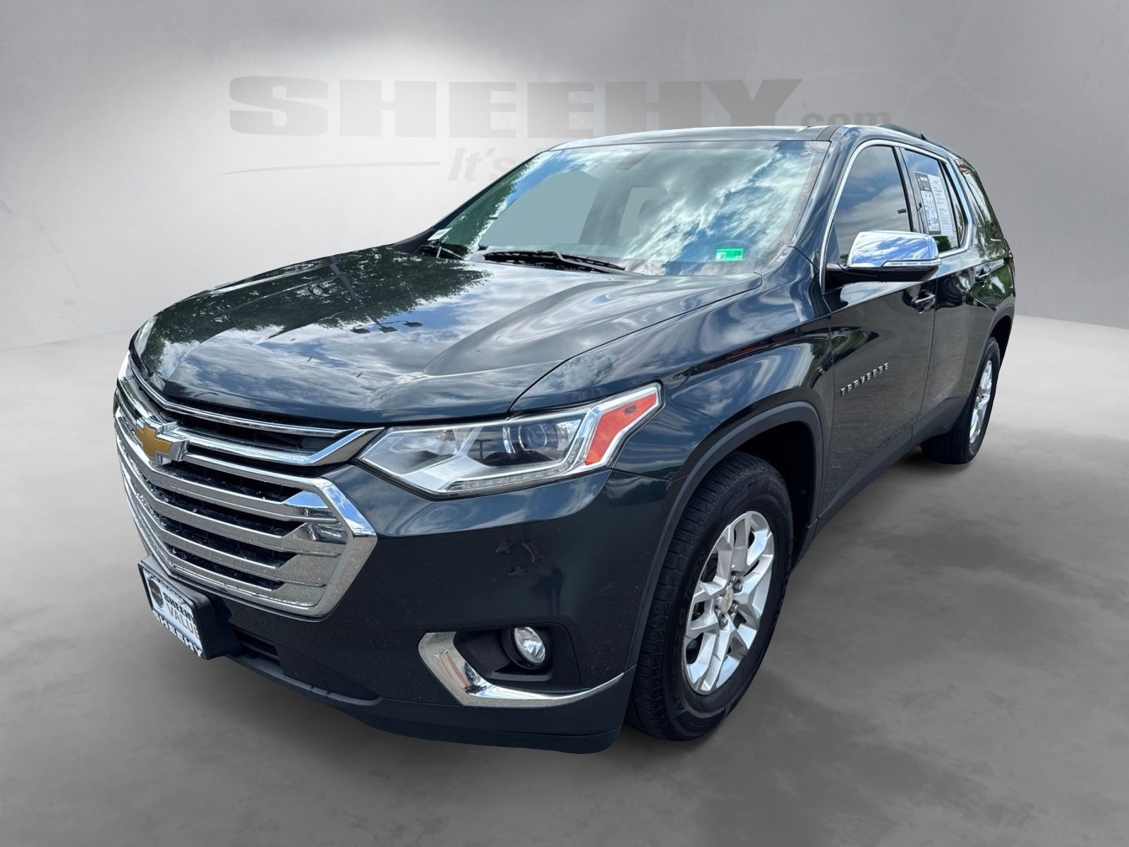 Used 2019 Graphite Metallic Chevrolet LT image 16