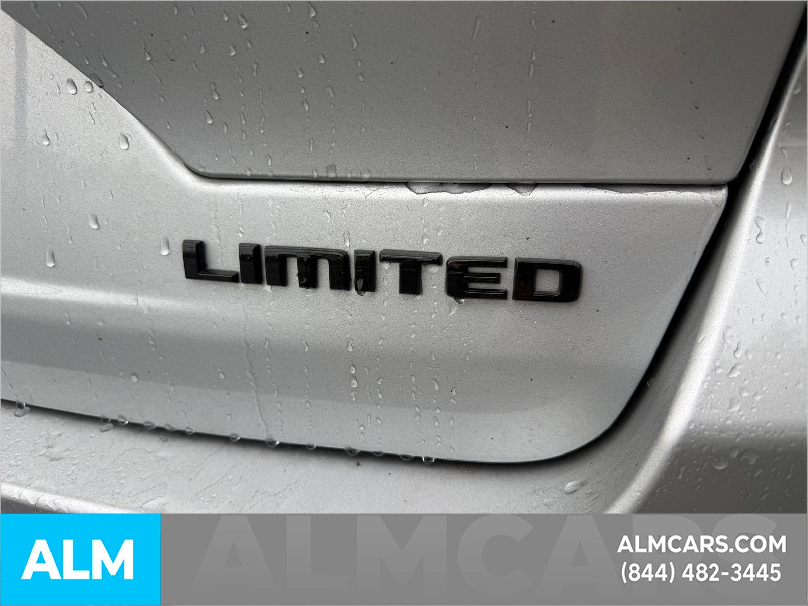 Used 2025 Silver Zynith Jeep Limited image 8