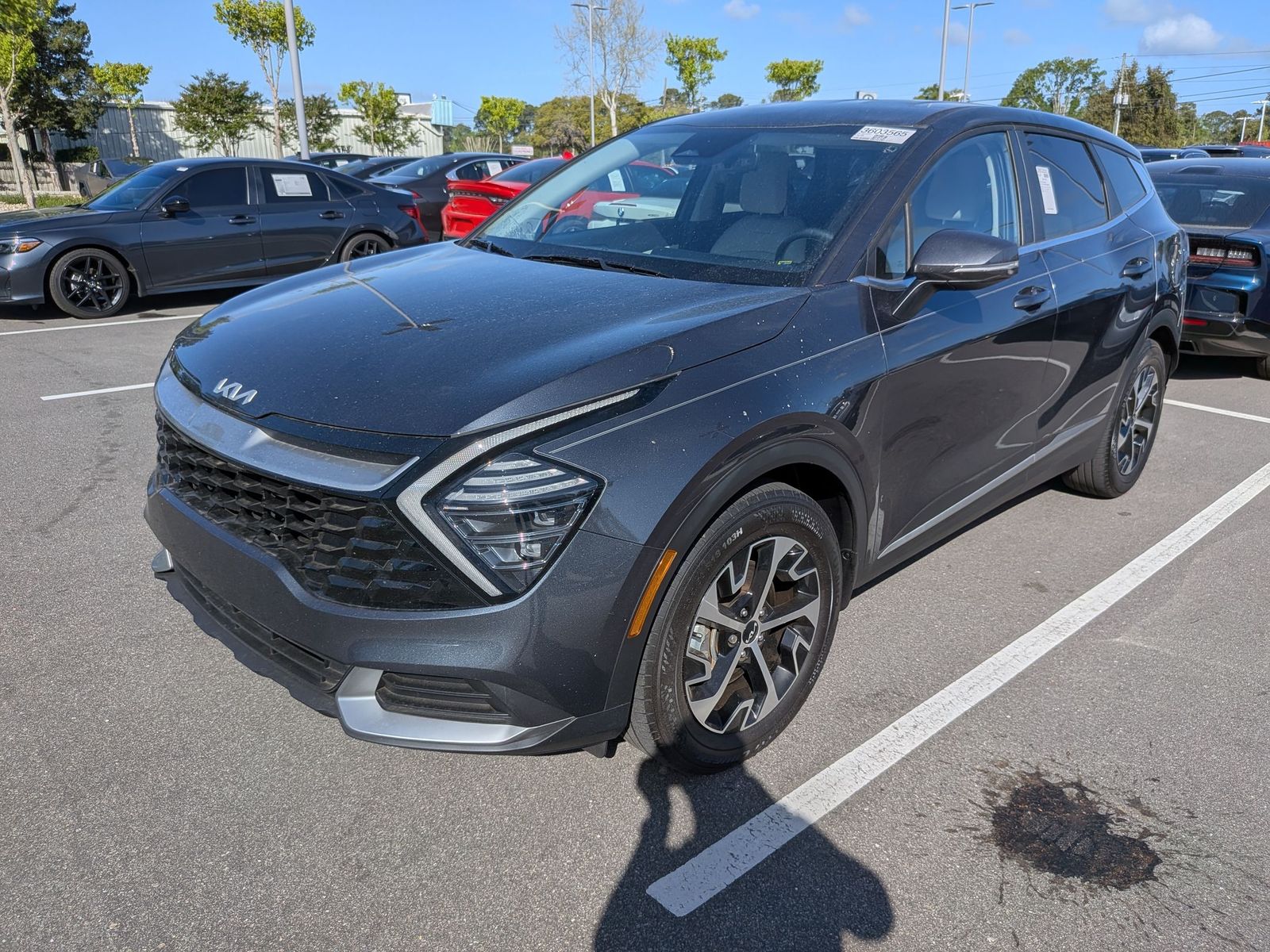 View vehicle photo 5