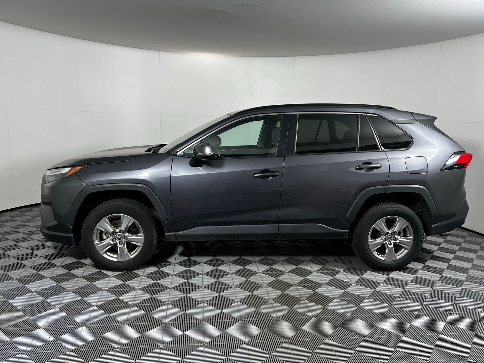 Thumbnail: 2023 Toyota RAV4 - 8