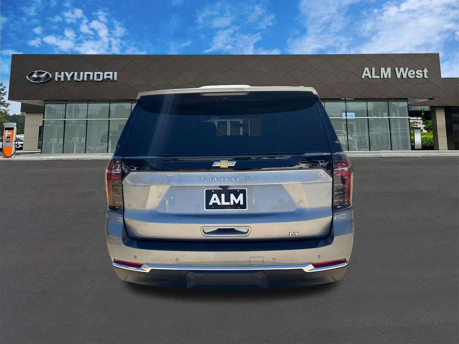Used 2025 Gray Chevrolet LT image 6