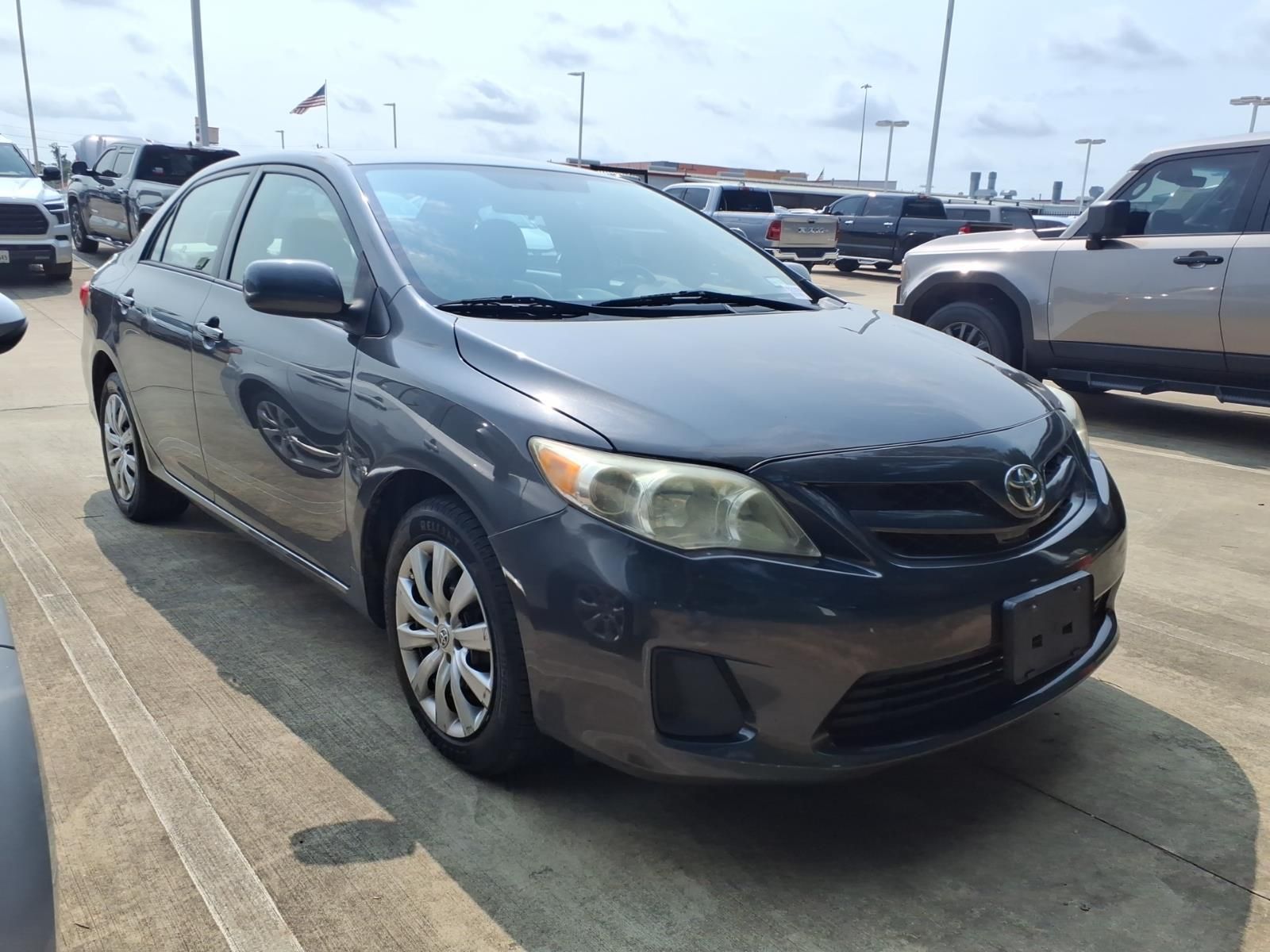 2012 Toyota Corolla LE Gray at Autostrade