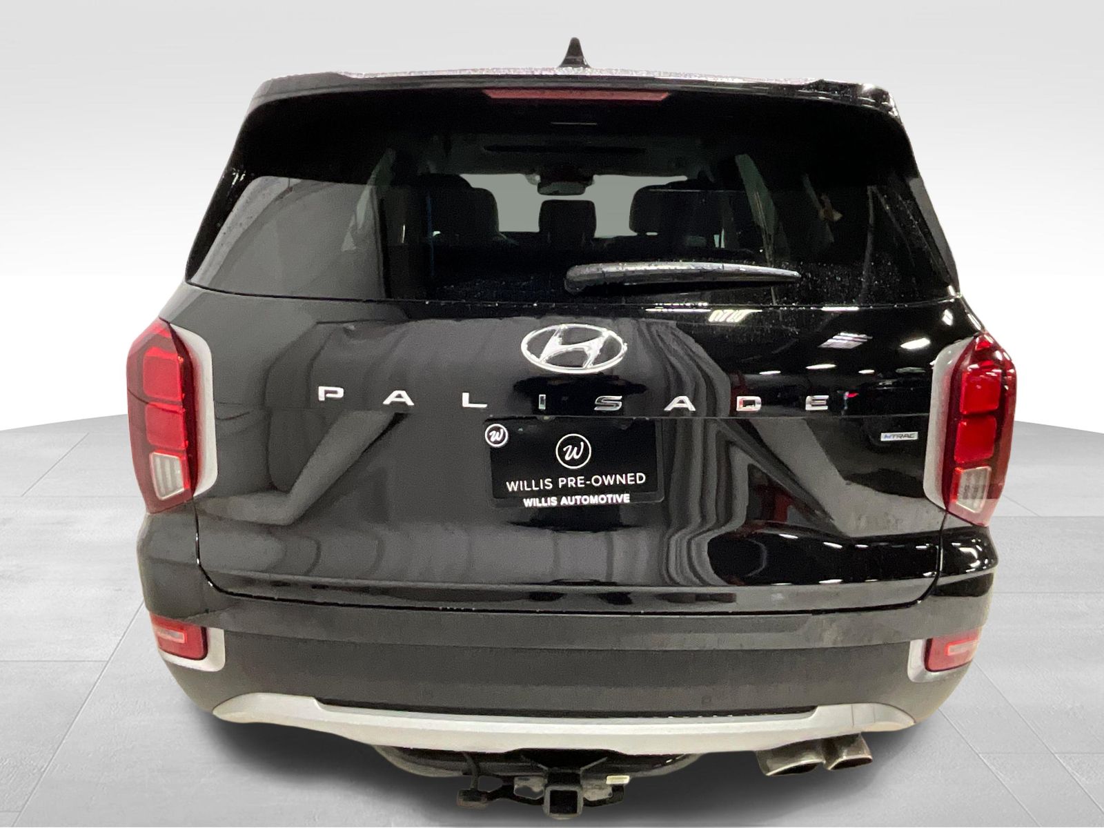 View vehicle photo 5