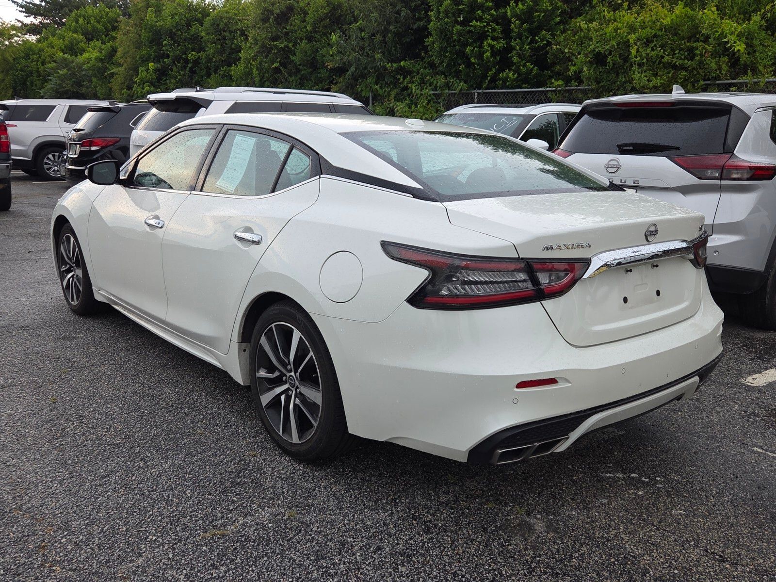 Used 2023 White Nissan SV image 5