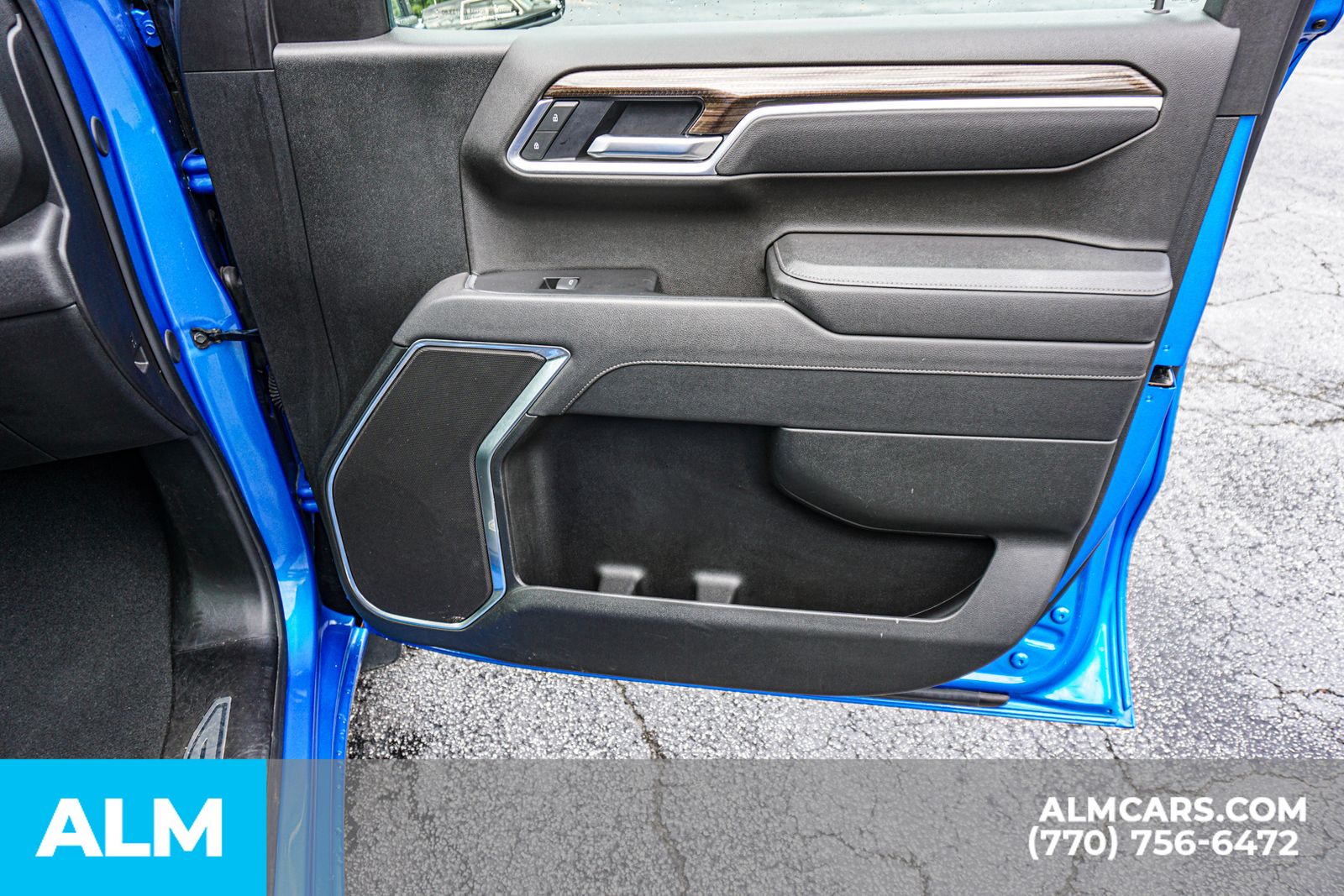 Used 2025 Blue Chevrolet LT image 45
