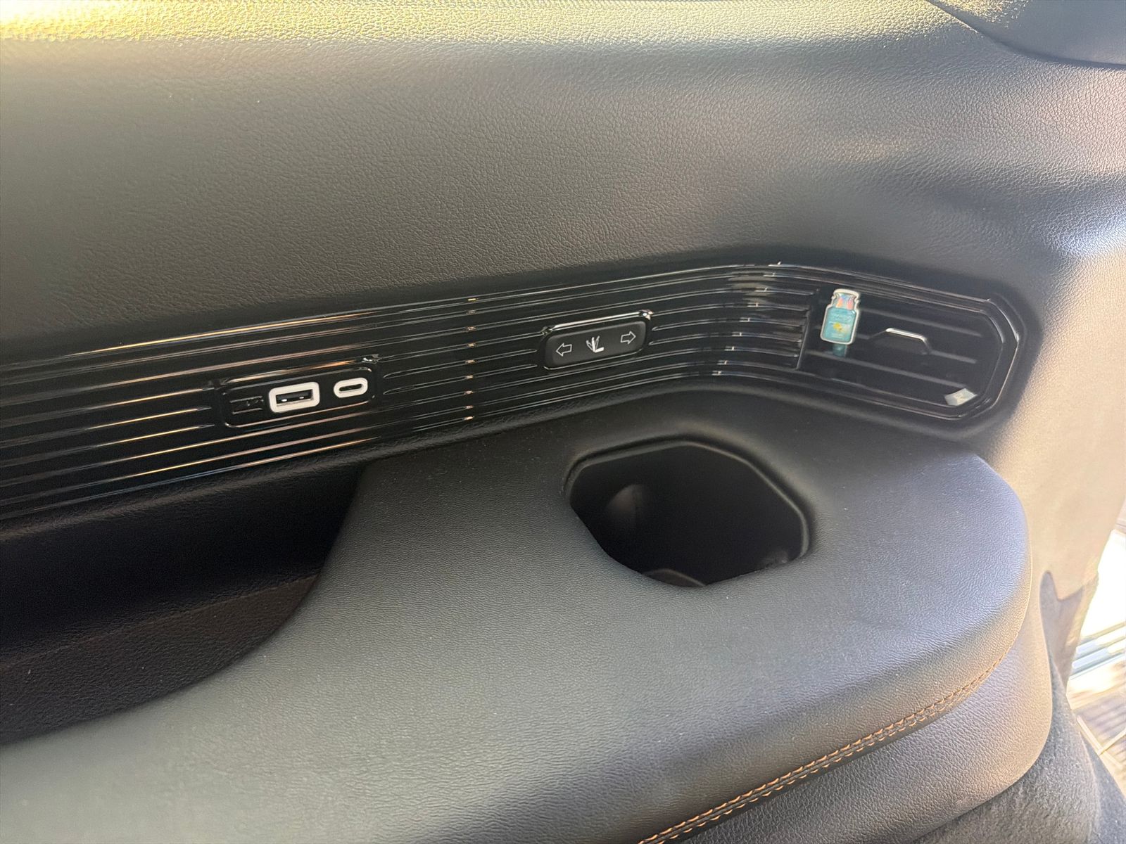 Used 2024 Jeep Grand Wagoneer Series III 4D Sport Utility