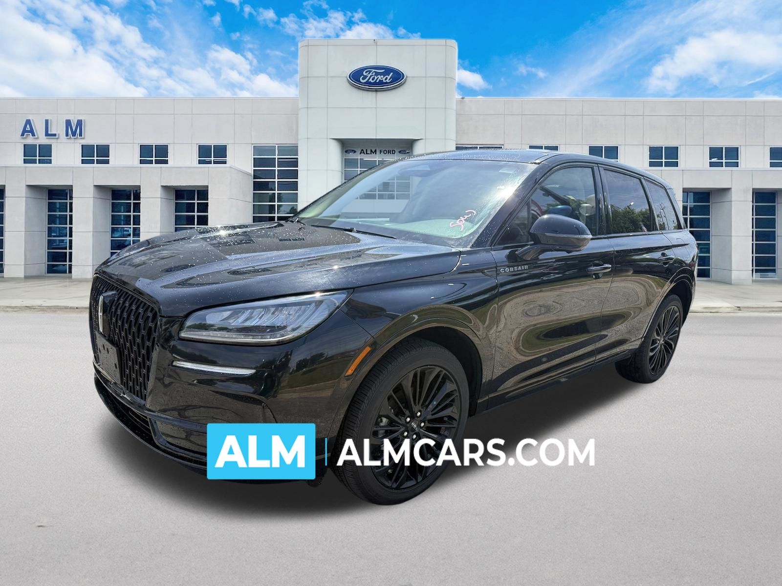 2023 Lincoln Corsair AWD's photo
