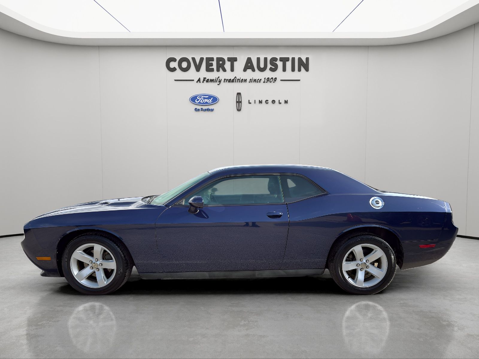 Used Car 2014 Dodge Challenger  Sxt For Sale Under $20,000 In Austin, Texas