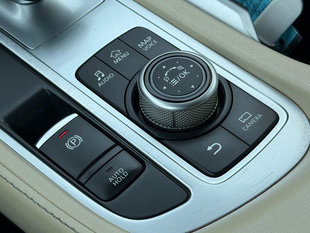 Used 2023 Mineral Black INFINITI LUXE image 19
