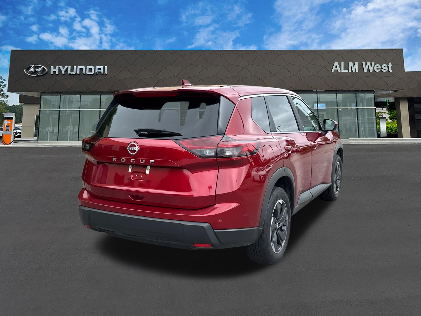 Used 2025 Red Nissan SV image 5