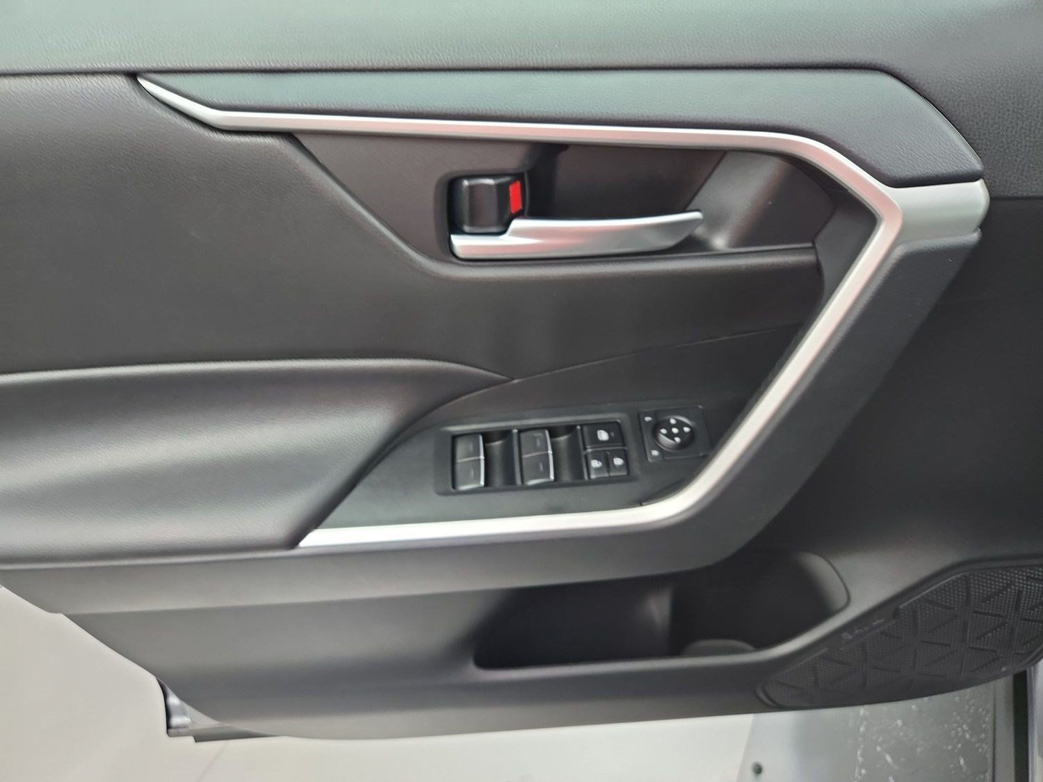 Used 2025 Toyota RAV4 Hybrid SUV