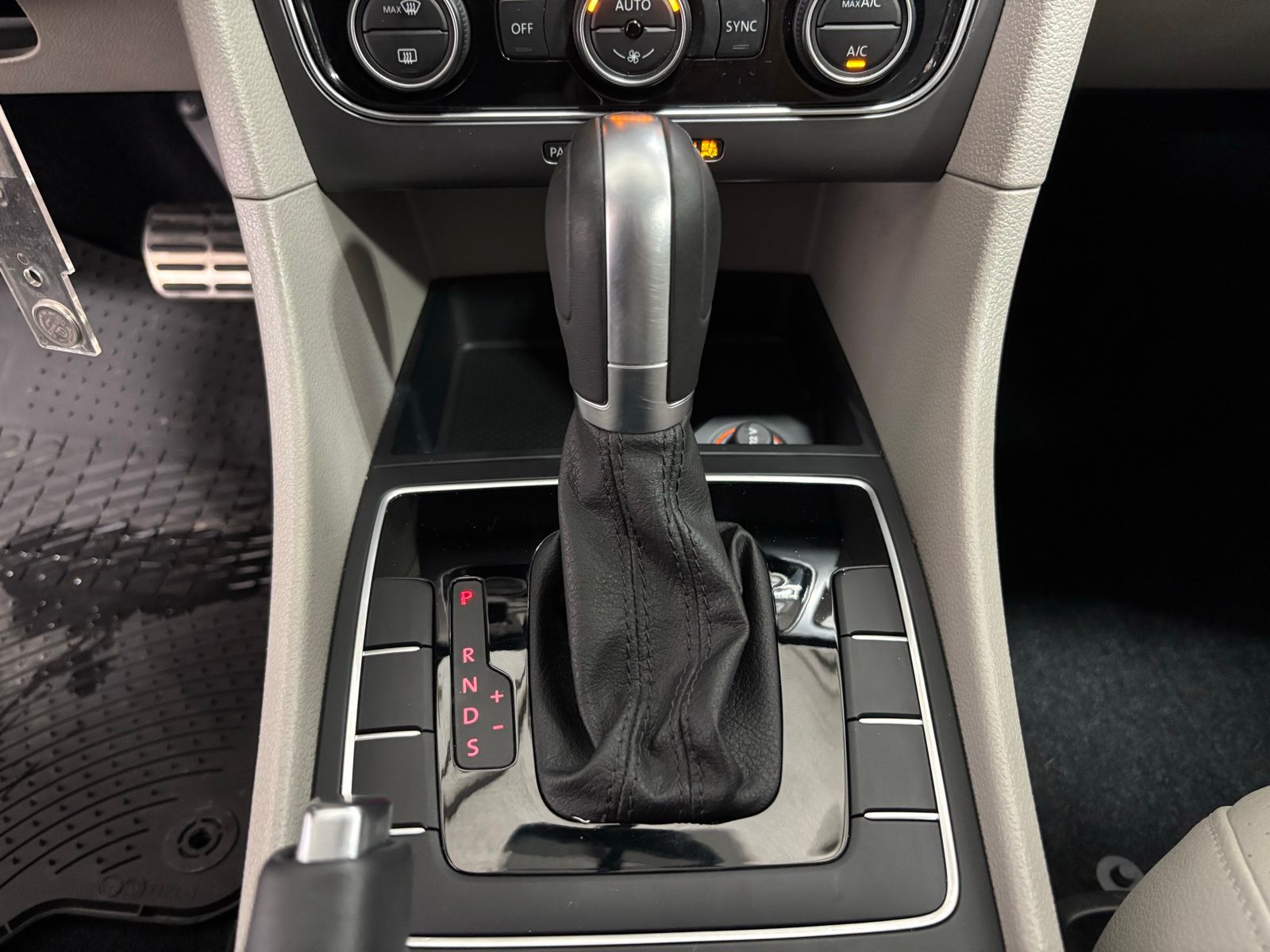 Used Car 2018 Volkswagen Passat  For Sale Under $15,000 In Austin, Texas