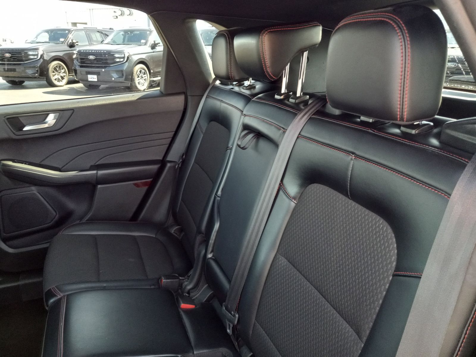 2024 Ford Escape image 15