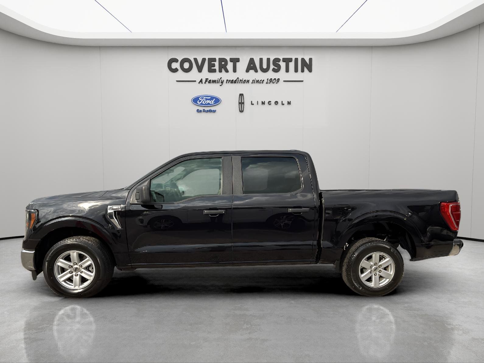 Used Car 2023 Ford F-150  Xlt For Sale Under $40,000 In Austin, Texas