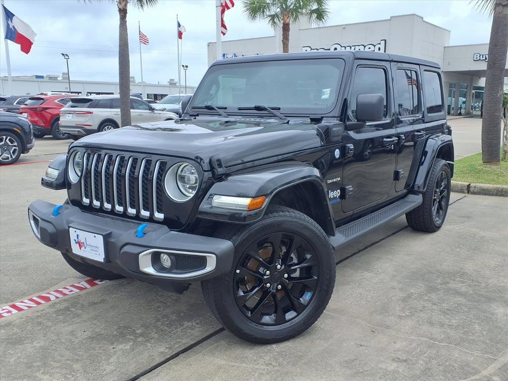 Black Clearcoat 2022 Jeep Wrangler 4xe Sahara 4WD SUV / Crossover Four-Wheel Drive 8-Speed Automatic