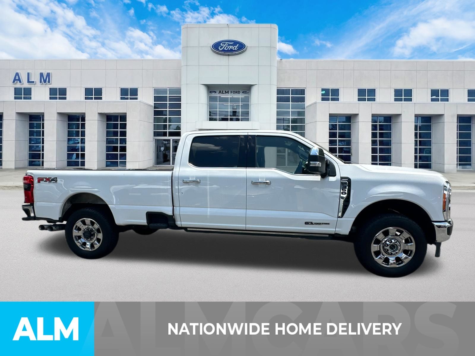 Used 2023 White Ford Lariat image 4