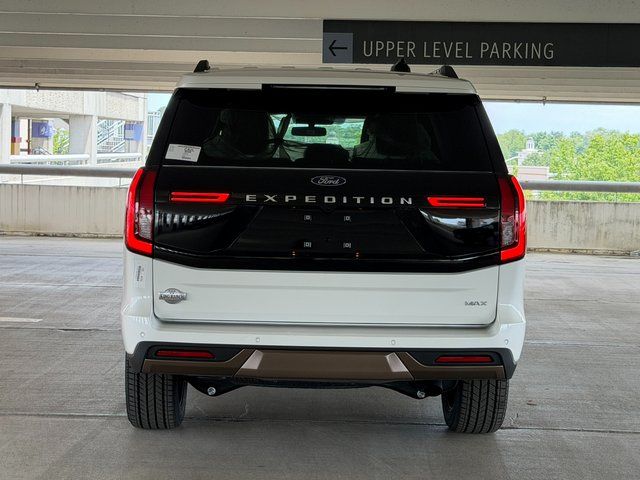 New 2026 Star White Metallic Tri-Coat Ford King Ranch image 5