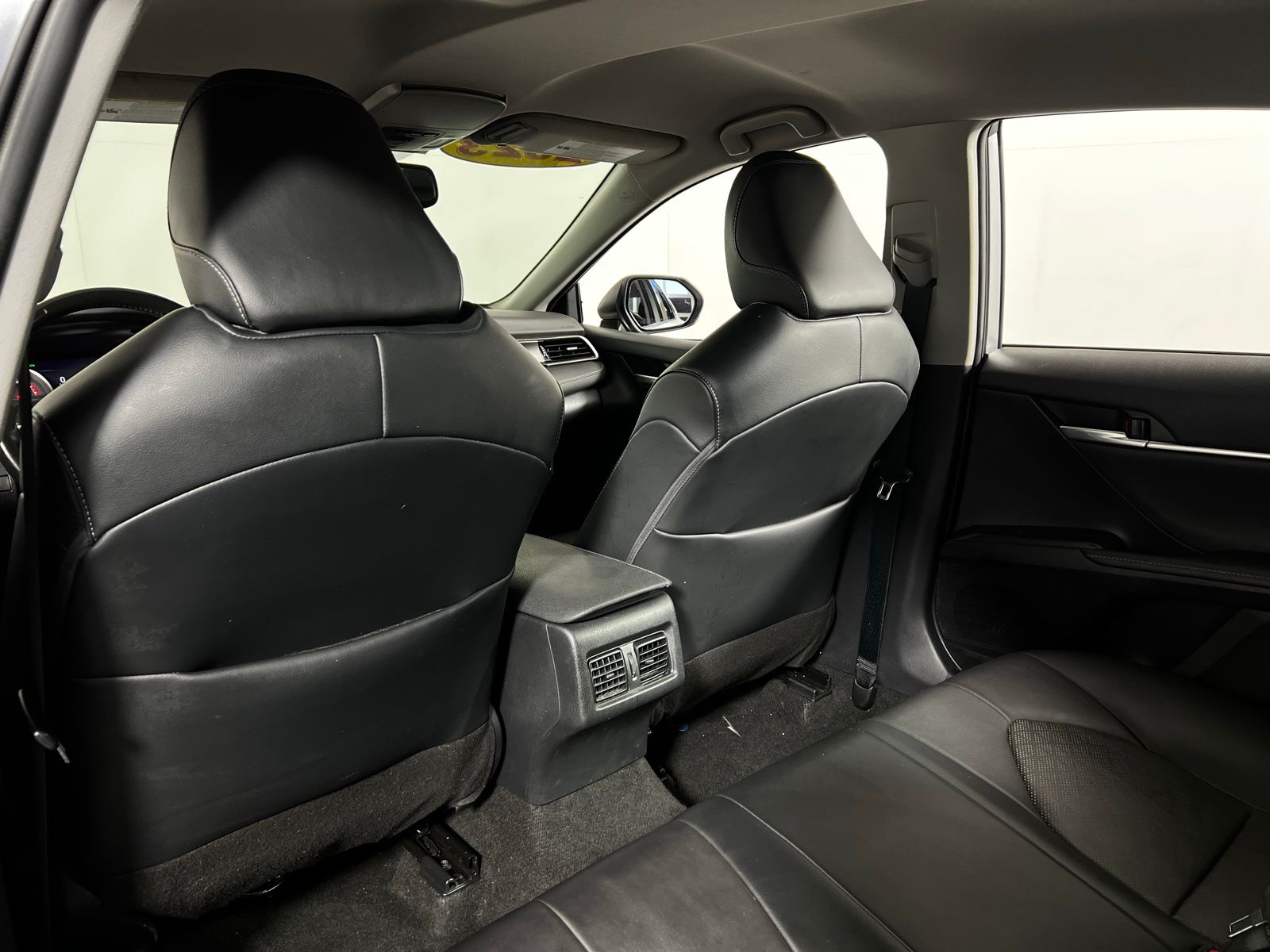 Thumbnail: 2023 Toyota Camry - 17