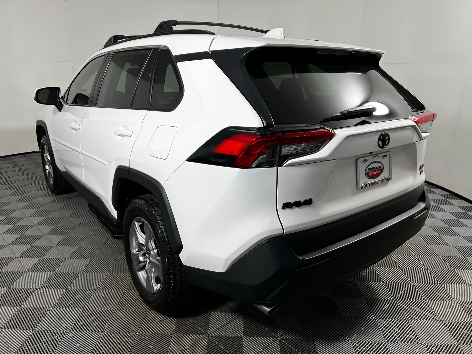 Thumbnail: 2025 Toyota RAV4 - 7