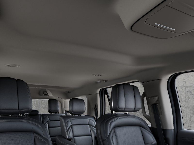 New 2027 White Lincoln Premiere image 22