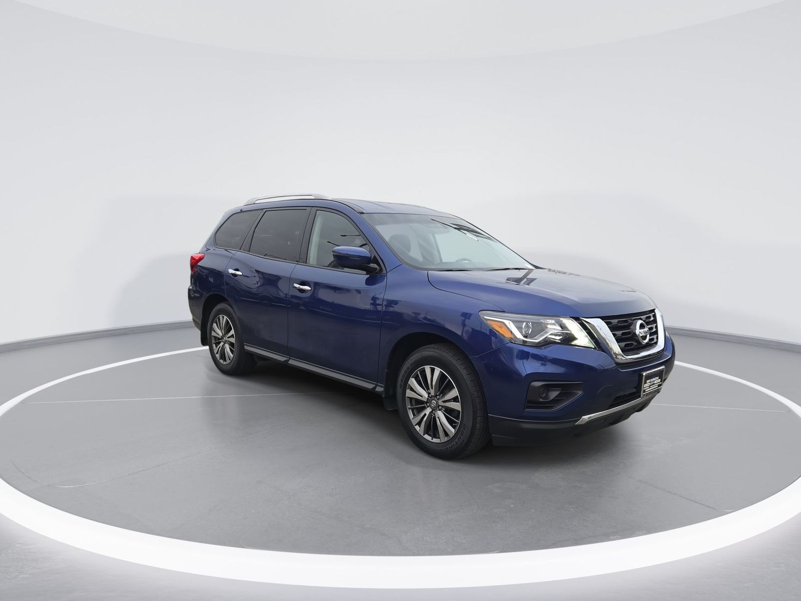 2018 Nissan Pathfinder S 2