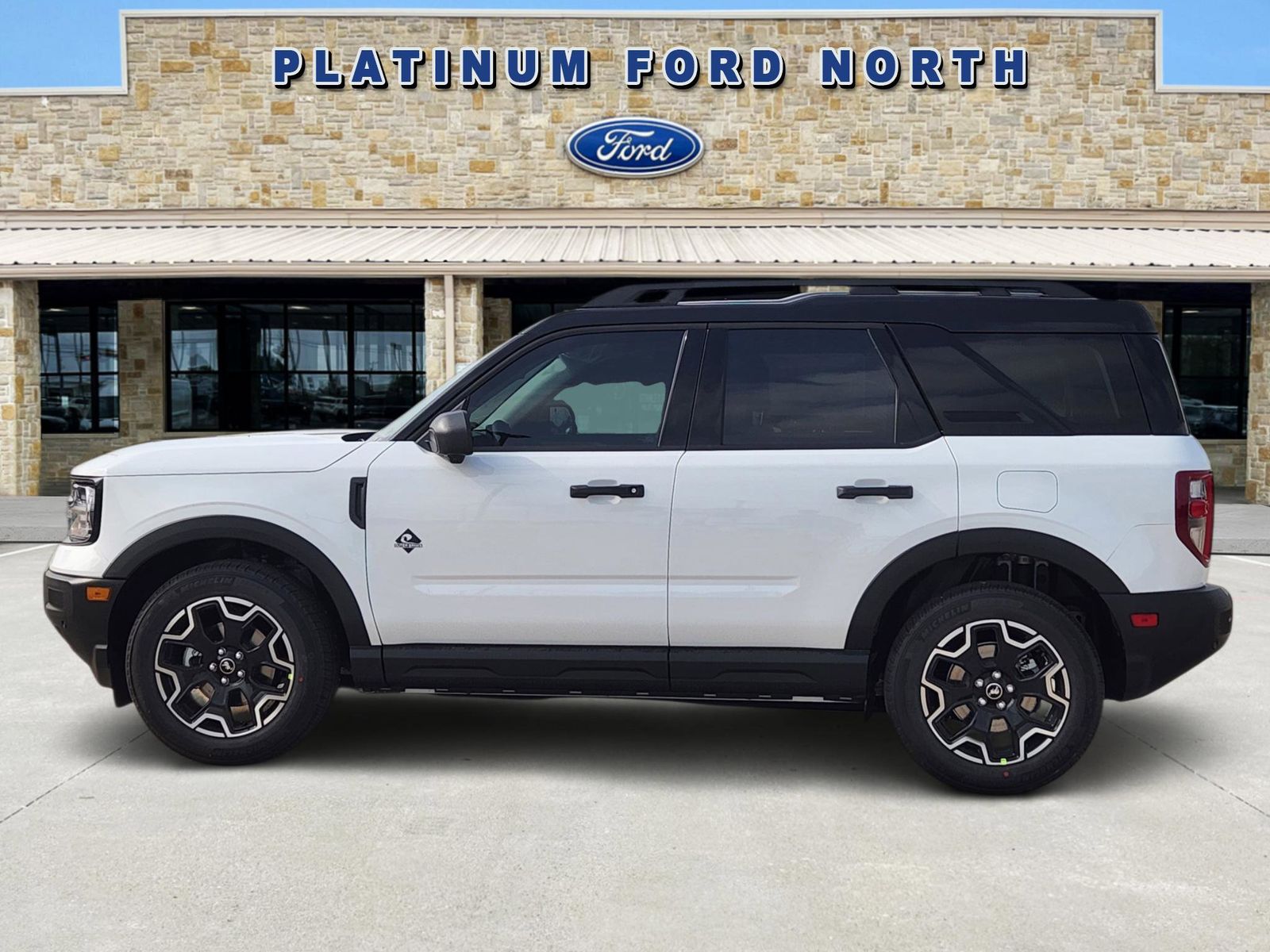 View vehicle photo 3