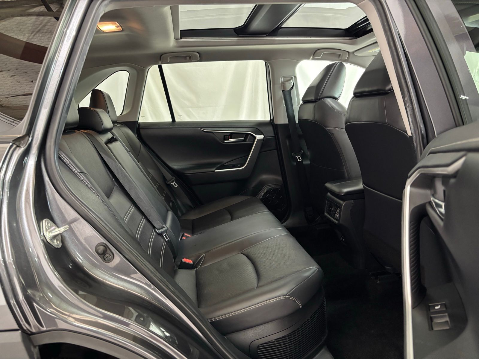 Used Car 2020 Toyota Rav4 Hybrid  Limited For Sale Under $25,000 In Austin, Texas