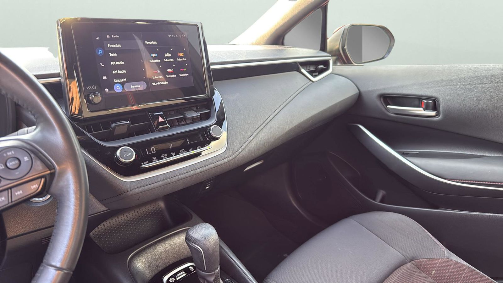 Used Car 2023 Toyota Corolla  Se For Sale Under $25,000 In Austin, Texas