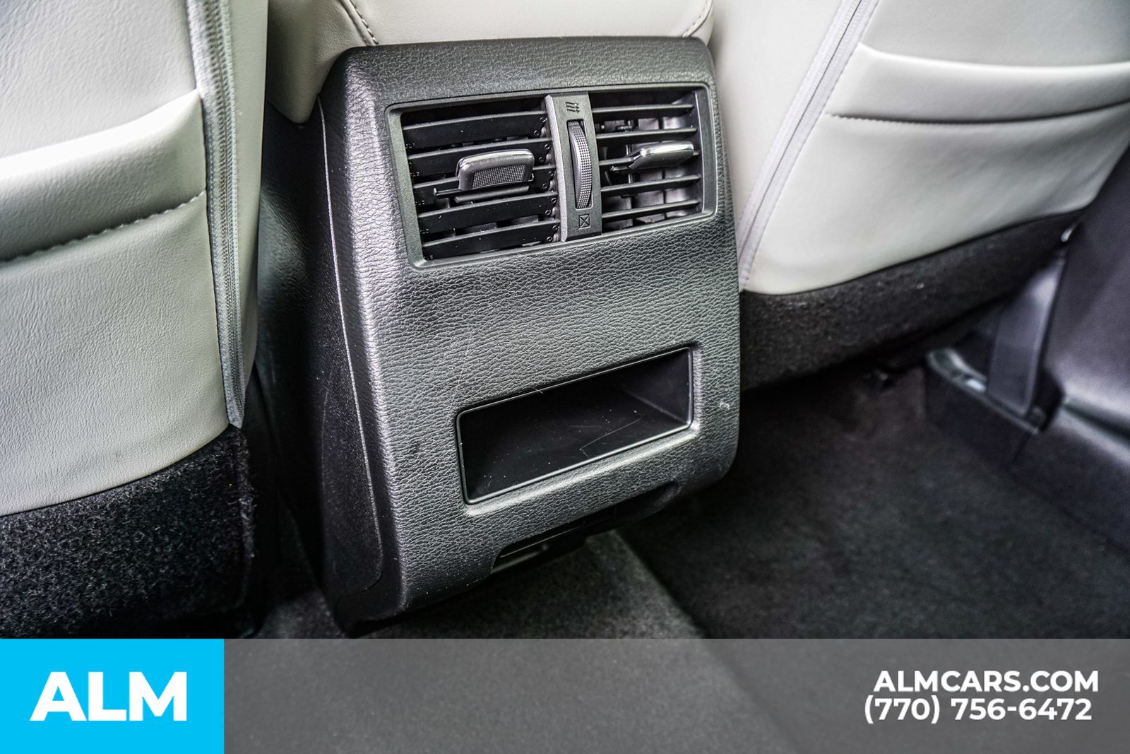 Used 2025 Blue Mitsubishi SE image 59