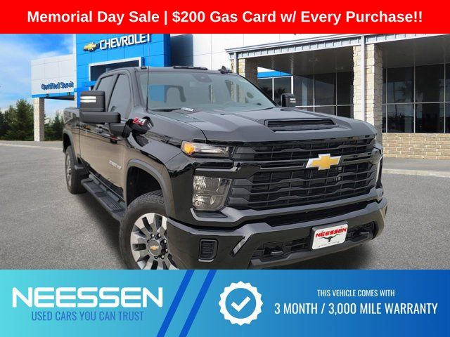 2024 Chevrolet Silverado 2500HD Custom Crew Cab 4WD